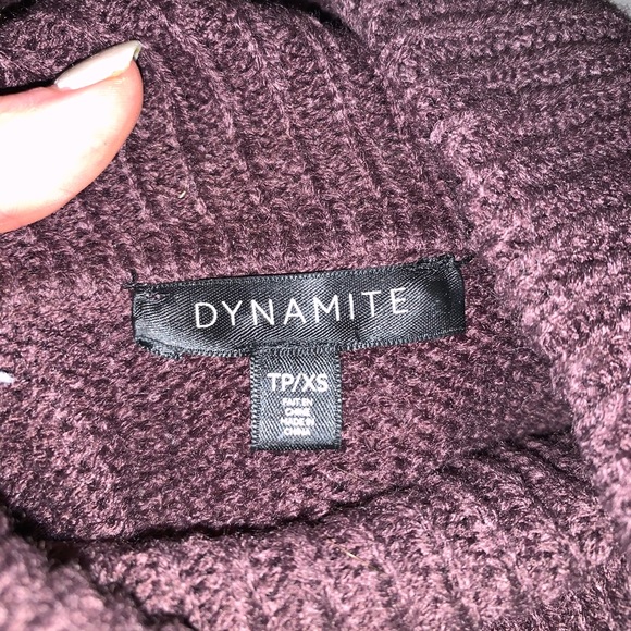 Dynamite Turtleneck Sweater - Picture 4 of 5